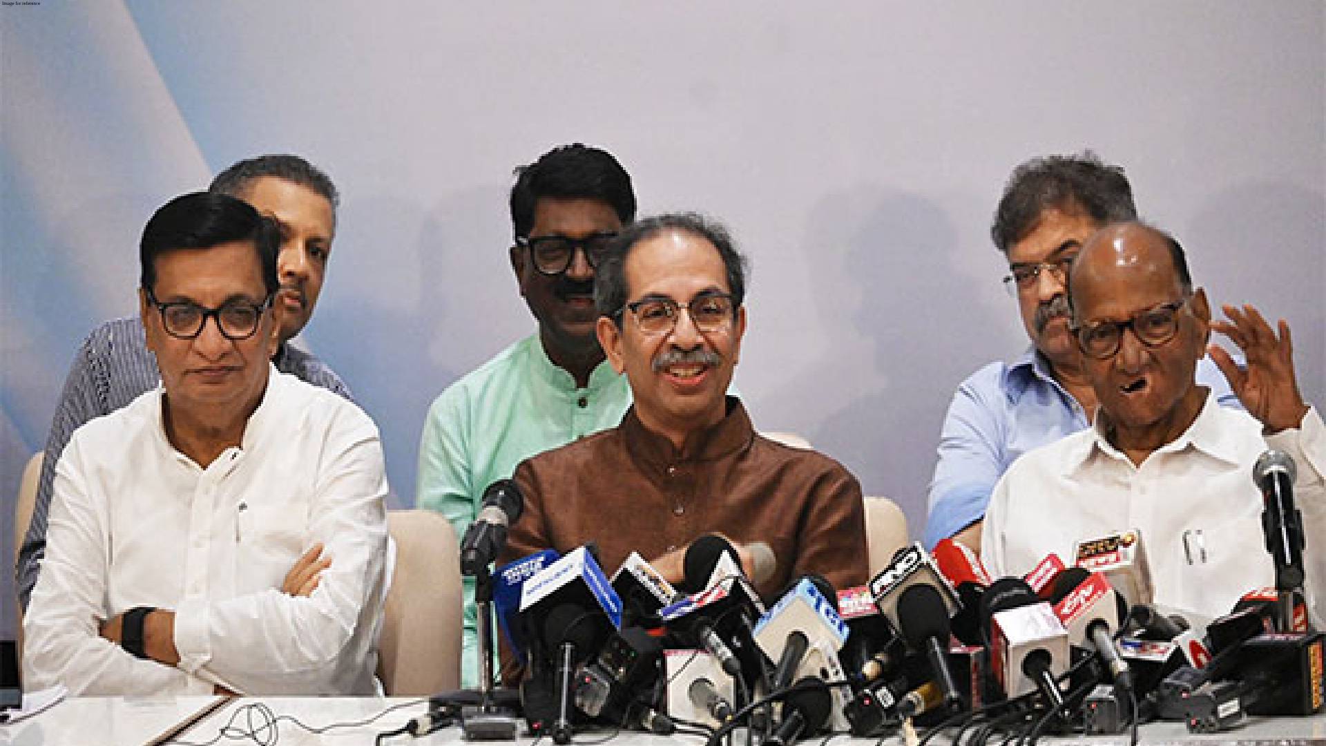 Maharashtra: Seat-sharing talks in Maha Vikas Aghadi underway, Congress likely to field candidates on maximum seats